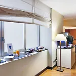 Nh Panorama מלון נאפולי