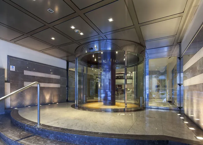 Nh Panorama Hotel 4*