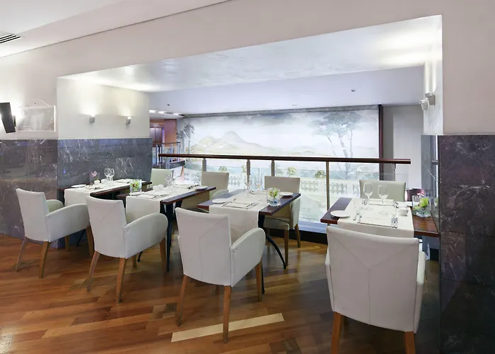 Nh Panorama Hotel Nápoles