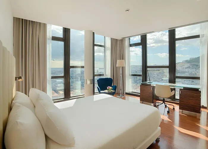 Hotel Nh Panorama 4*