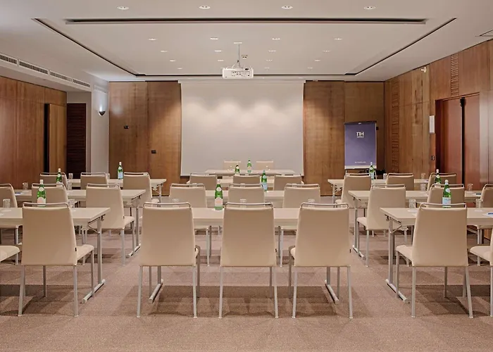 Nh Panorama Hotel Nápoles