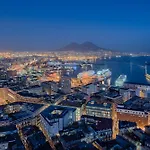 Nh Panorama Hotel 4*