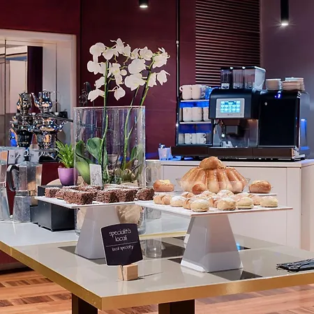 Hotel Nh Panorama Napels